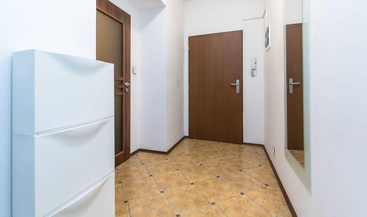 Europa Apartment *